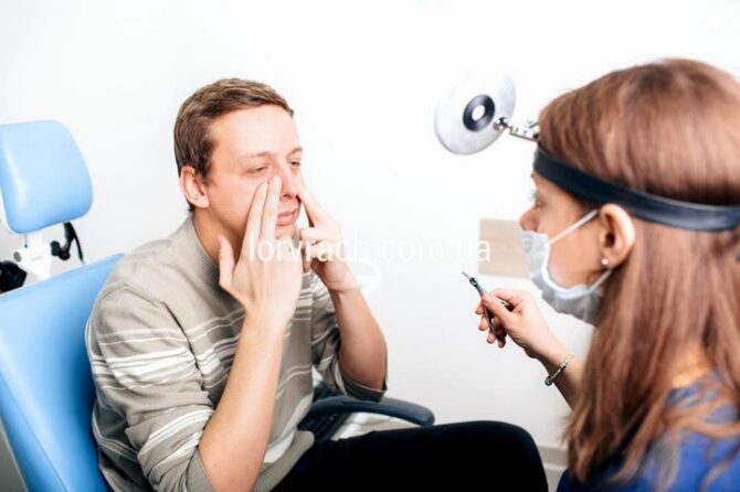 Чому в носі утворюються поліпи, і як їх лікувати?